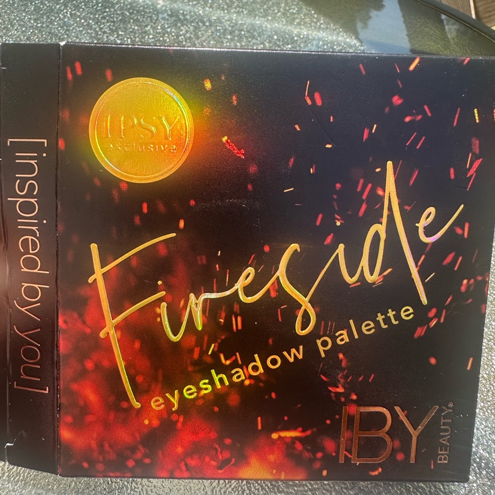 IPSY Beauty Fireside Eyeshadow Palette